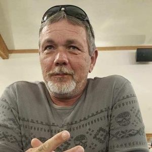 Meet your Posher, Lonnie